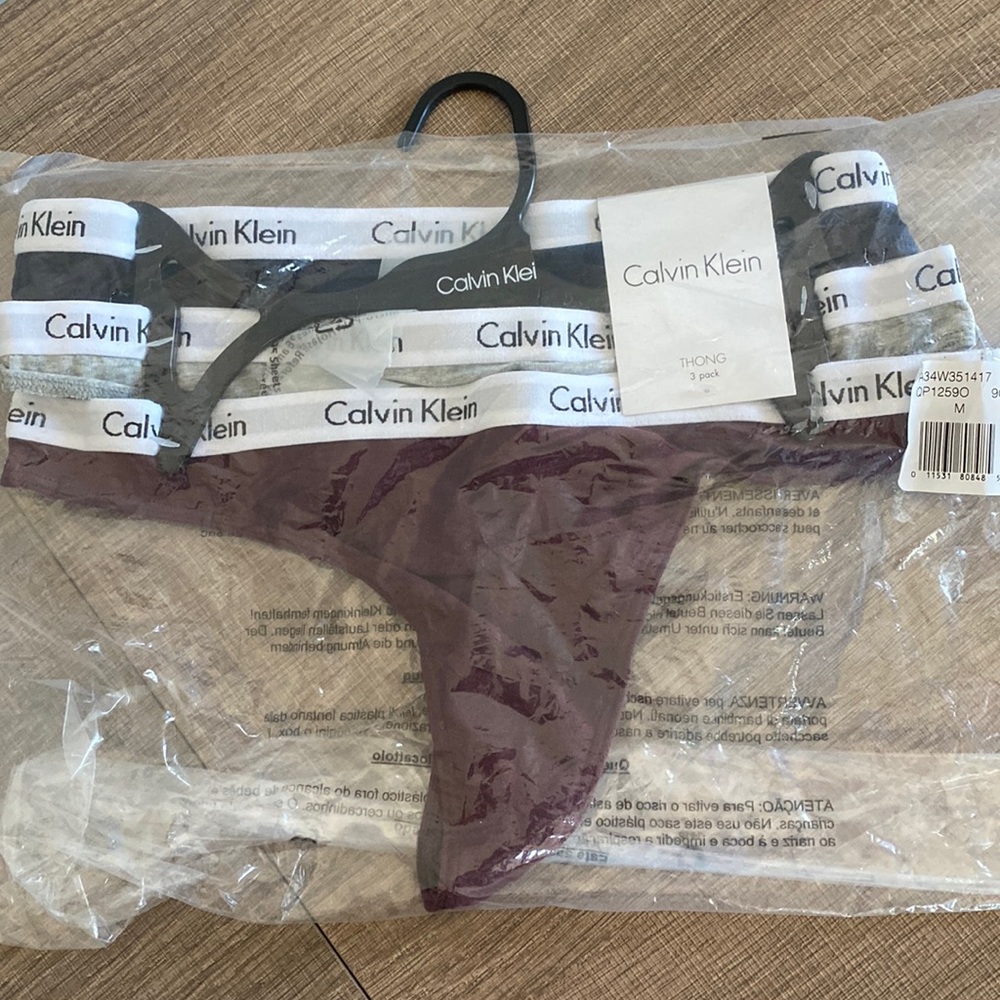 *!!NWT!!* navy, maroon, gray thongs from CALVIN KLEIN.